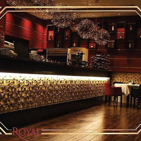 Hotel Royal Pristina Eksteriør billede